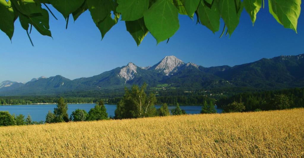 Hotel-Pension Melcher Drobollach am Faakersee Eksteriør billede
